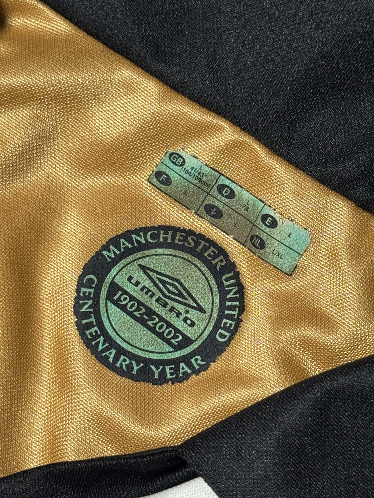 Umbro Manchester United 2001/02 Reversible Away Jersey