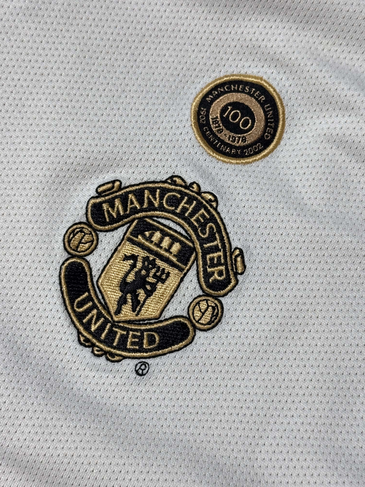 Umbro Manchester United 2001/02 Reversible Away Jersey