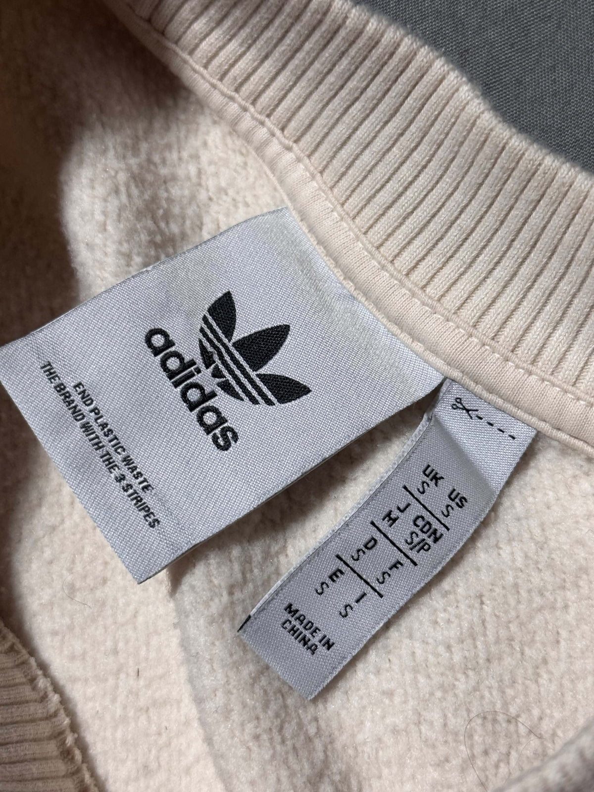 Adidas Spellout Crewneck