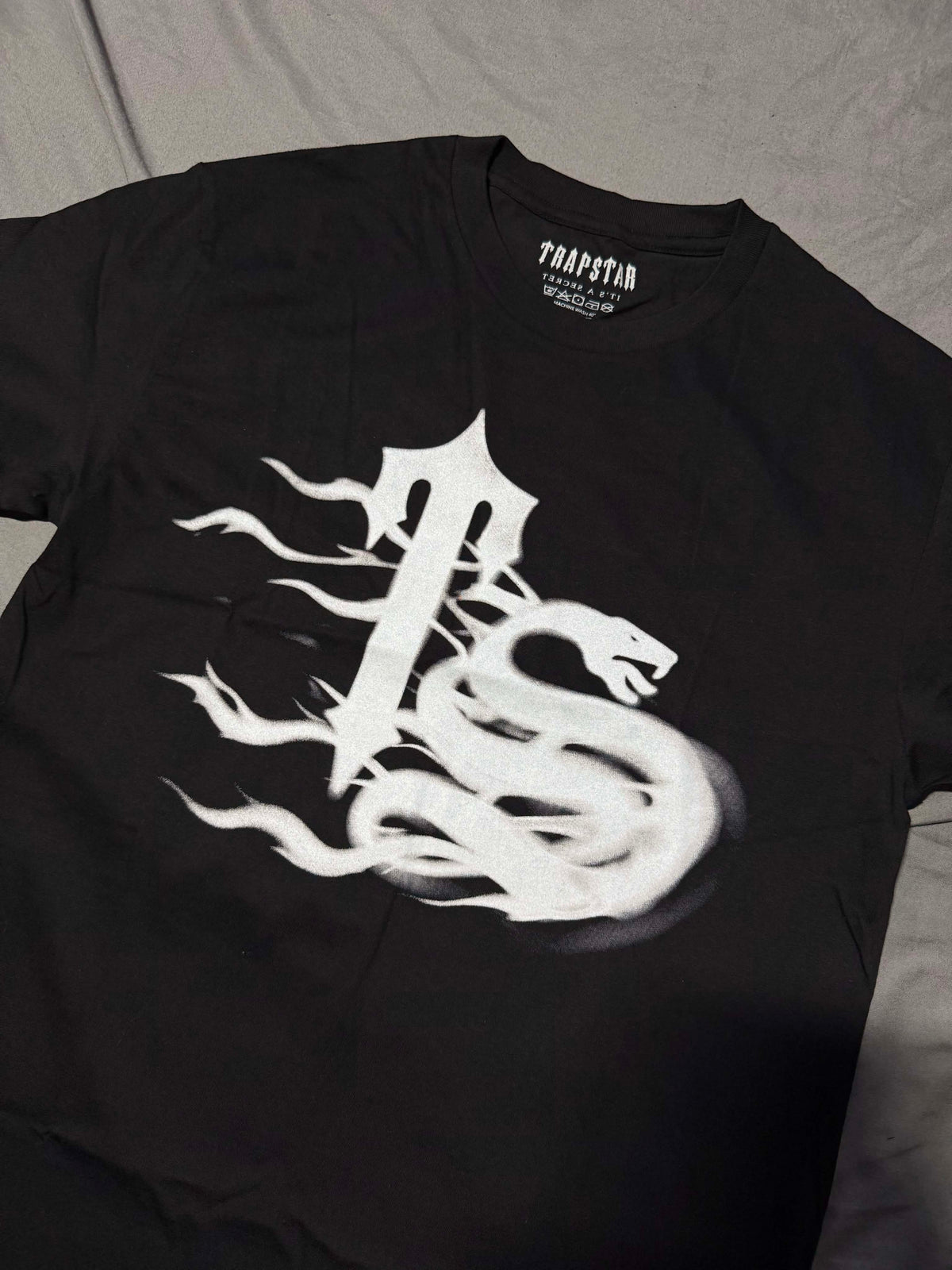 Trapstar Flame Print Tee Black